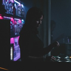 ANNIE - Unwind Friday Night