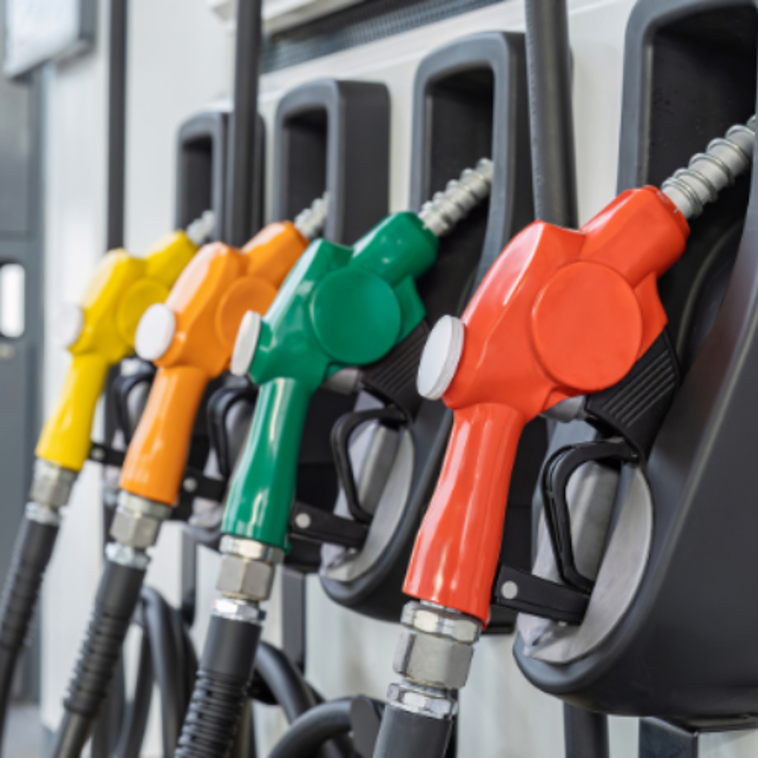 People In Clare Flocking To Service Stations To Fill Up Their Vehicles Amid Fuel Protests