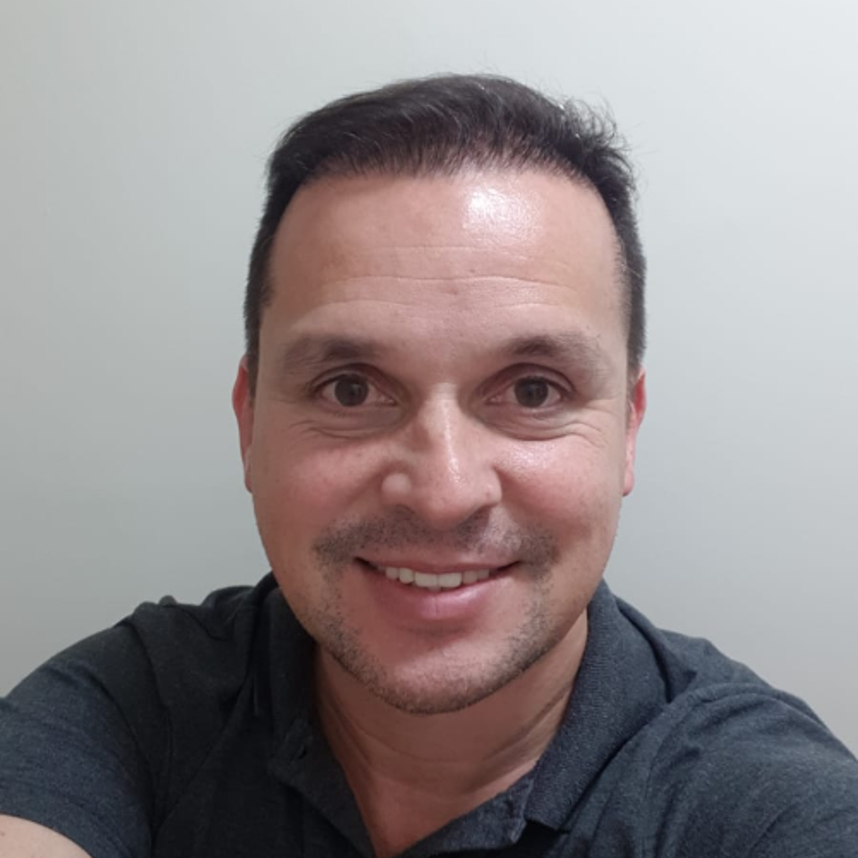 28.10.25 | "Dor ou Superação: Qual caminho você escolhe?" (Pr. Oliver)