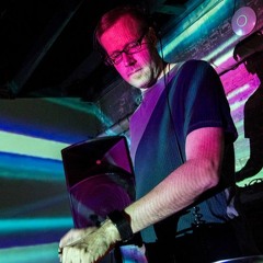 FWD146 - Pointbender Label Showcase