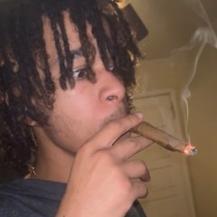 Blueberry kruffin @moxxiedied [old]