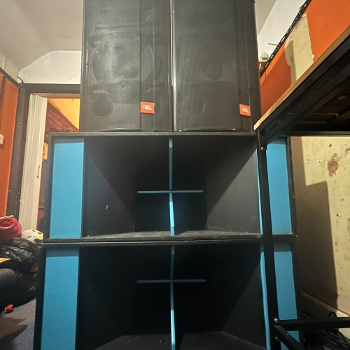 Farley and Mowg, minimal madness