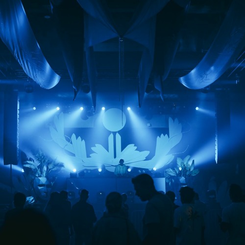 UpSide Down Universe (Chap. 4 Cosmic Dust)09/21