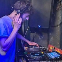 vinyl stompers: jungle tekno & happy hardcore