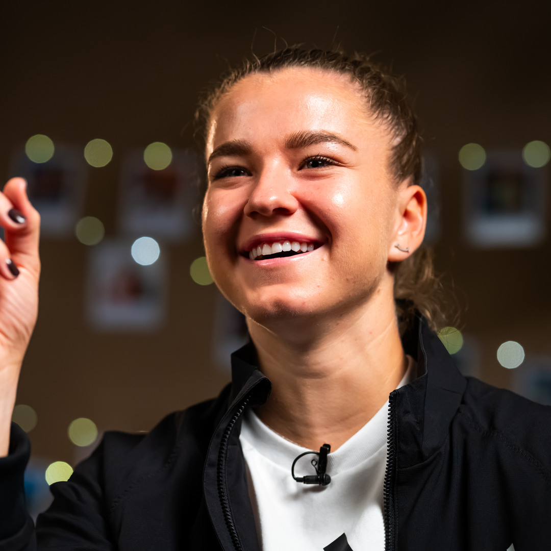 stream-in-conversation-karolina-muchova-takes-the-no-tennis-challenge