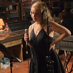 JUST THE HEADPHONES - JACKIE AND THE KITCHEN