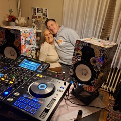 DJ Mark 50 & Crappoil - Der Edelzuhörer 2.0 ( Live with Moni Mix )