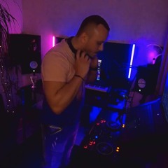 MEHÍLOVE - May Mix 2023 [Melodic House / Progressive House] | Live DJ Mix from Kyiv, Ukraine