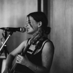 Cant Help Falling In Love - Elvis - Eilish Ellen Cover