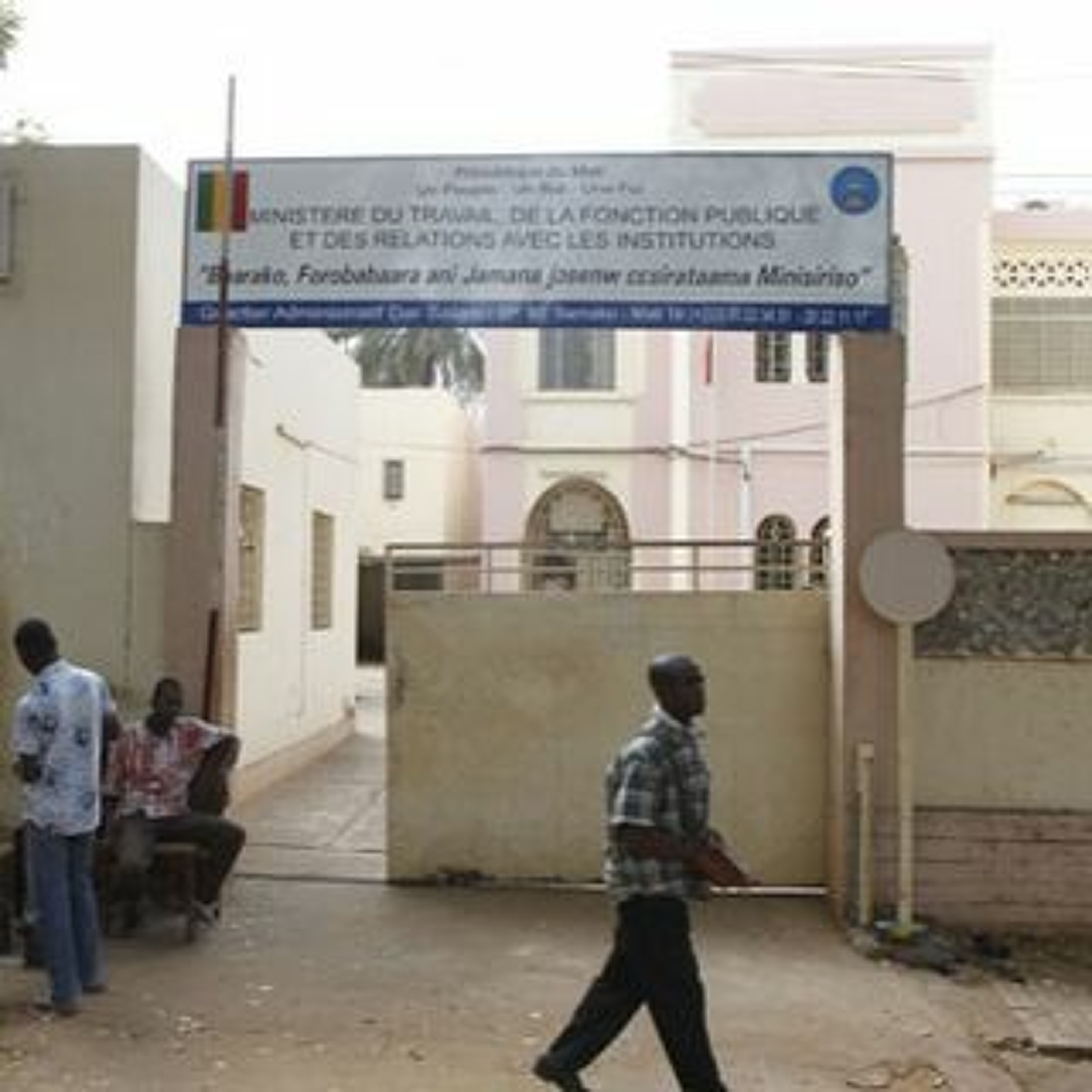 Mali : Découverte D'un Vaste Réseau De Fraudes A La Fonction Publique episode artwork