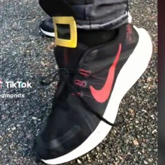 One Two Buckle My Shoe Remix (Official Music Video)