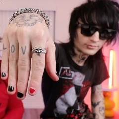 “Can’t help falling in love” Johnnie Guilbert Cover.mp3