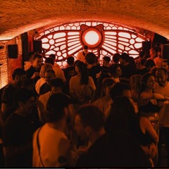 Better Late B2B Hannahluyah all night long, at Mint Barcelona