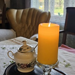 Kuningal on külm/Kings and servants