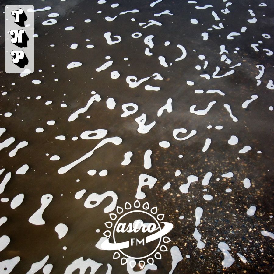 AstroFM 074 // Autour du Monde by DJ Klapsalon