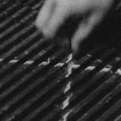 C001