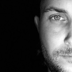 Techno "bitch without a microphone"