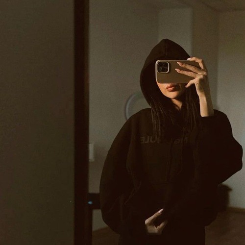 𝟒𝟎𝟒 𝑪𝒍𝒖𝒃 - 𝑪𝒊𝒏𝒅𝒆𝒓𝒆𝒍𝒍𝒂