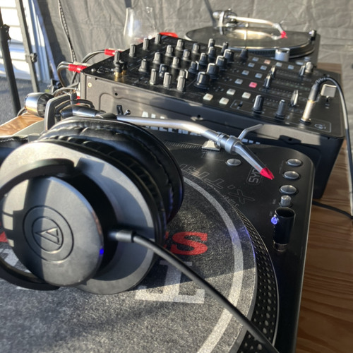 House commercial by scooby