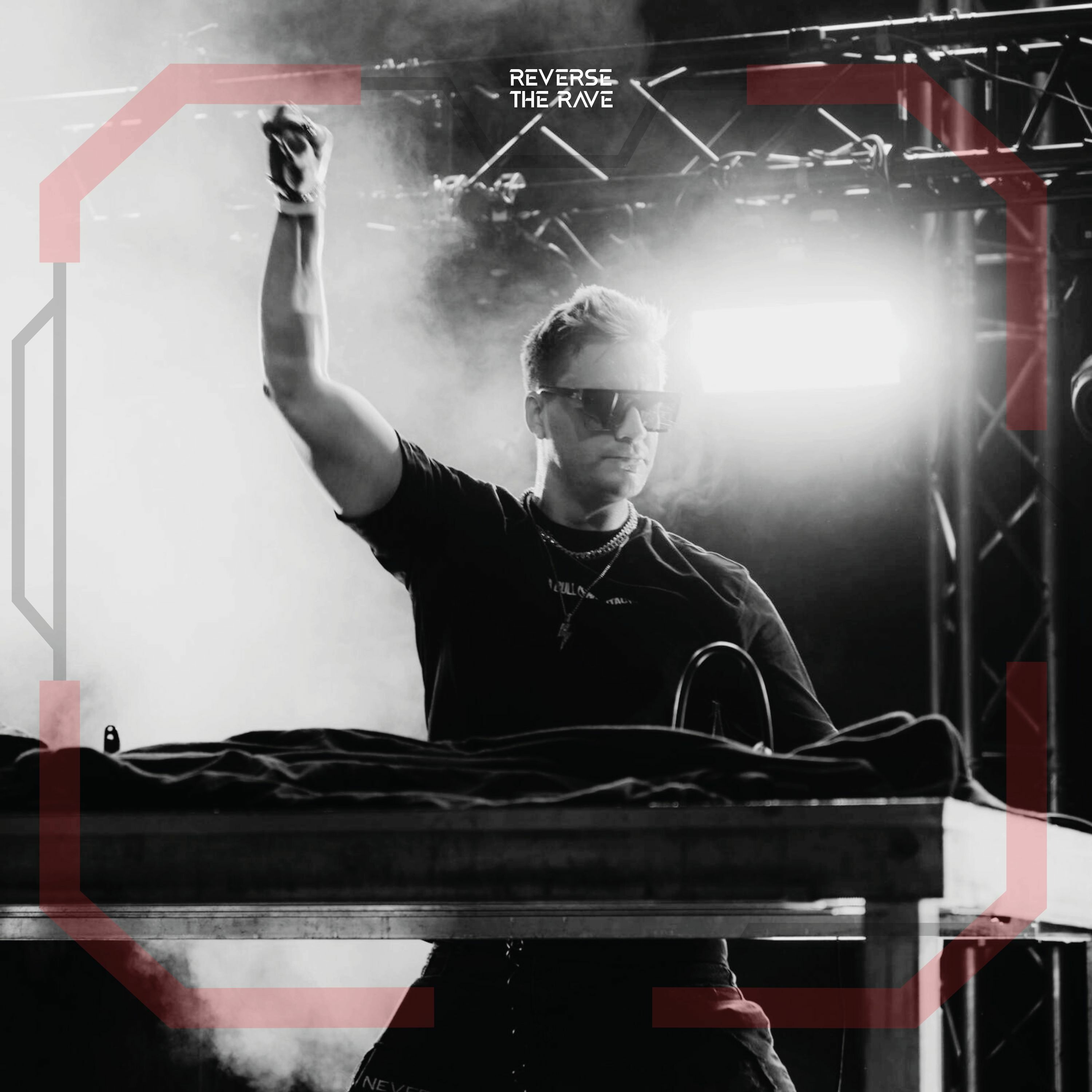 DJ Toby DEE