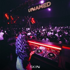 live @ Skiin