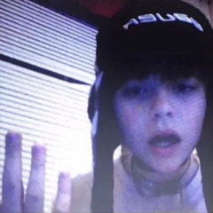 In love boi w/EXBEAR