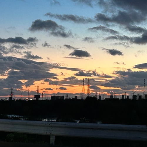 Listen to TERU / 25 freestyle by HRKT CYPHER in teru song playlist