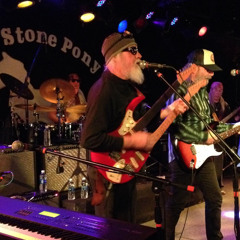 Your Girlgriends Know That I Love You