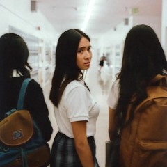 High School in Jakarta - NIKI (cover)