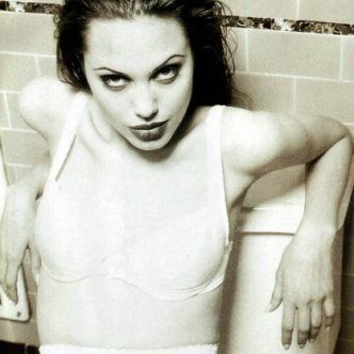 Stream Lana Del Rey Peppers loop best part by somewherehere Listen