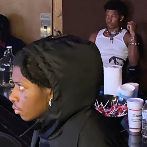 Sahbabii feat. Hardrock - King Koopa