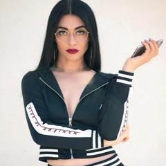Qveen Herby - Mint [live]