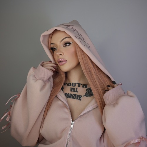 Tina Chris - Zagubiona v tłumie