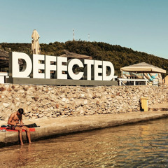 26: CROATIA POOLSIDE