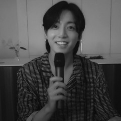 Jungkook Singing Butterfly by BTS on Weverse birthday live 220901