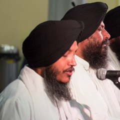 Darshan Mango Deh Pyare - Bhai Satvinder Singh Ji & Harvinder Singh Ji Delhi Wale