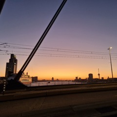 Back To Basic ,Groovy Techno:)