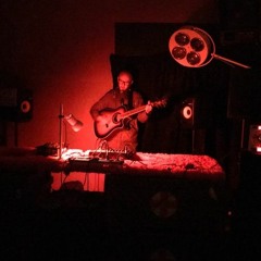 Masterlite - Don't Look Back In AnGer - Words (Live Acoustic 31jan21)