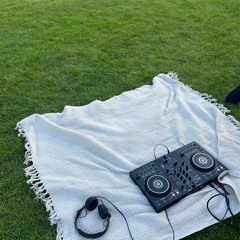 Chill House Set