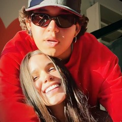 Beéle - Pegada a Mi