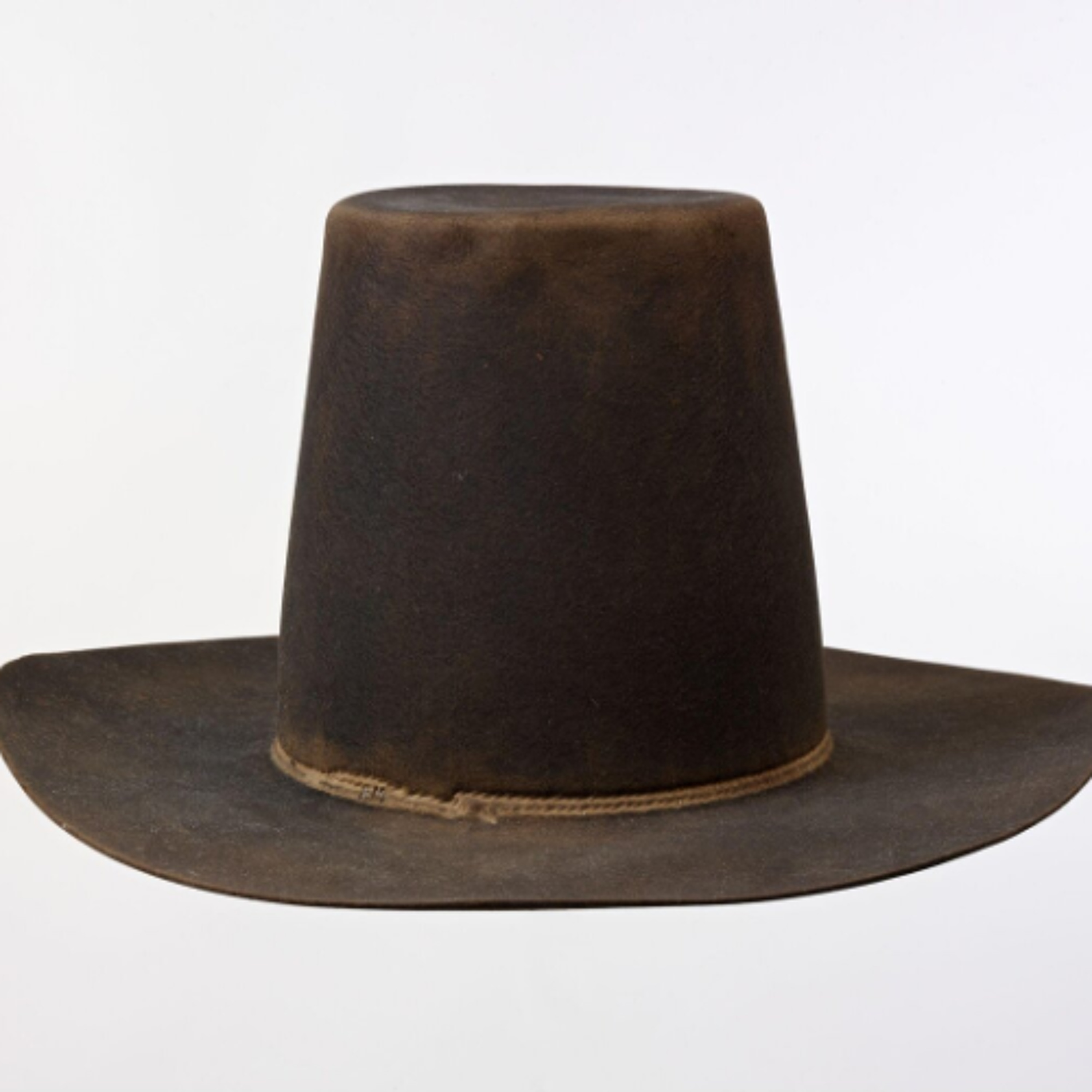 Unlocked: History of United States in 100 Objects -- Beaver Fur Hat, 1590-1670