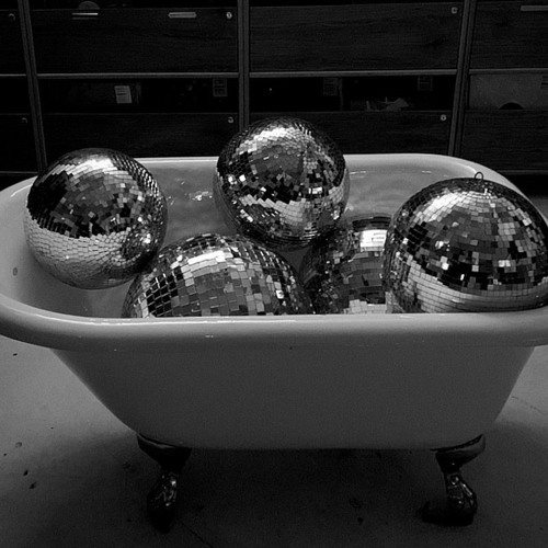 Two Moons Wonderland Set