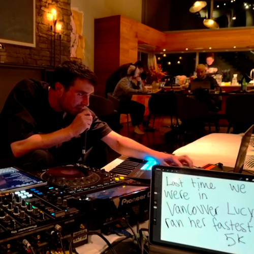 Fred again - #15 USB002 twitch stream week 8 in the mountains (canada, wednesday 26th november)