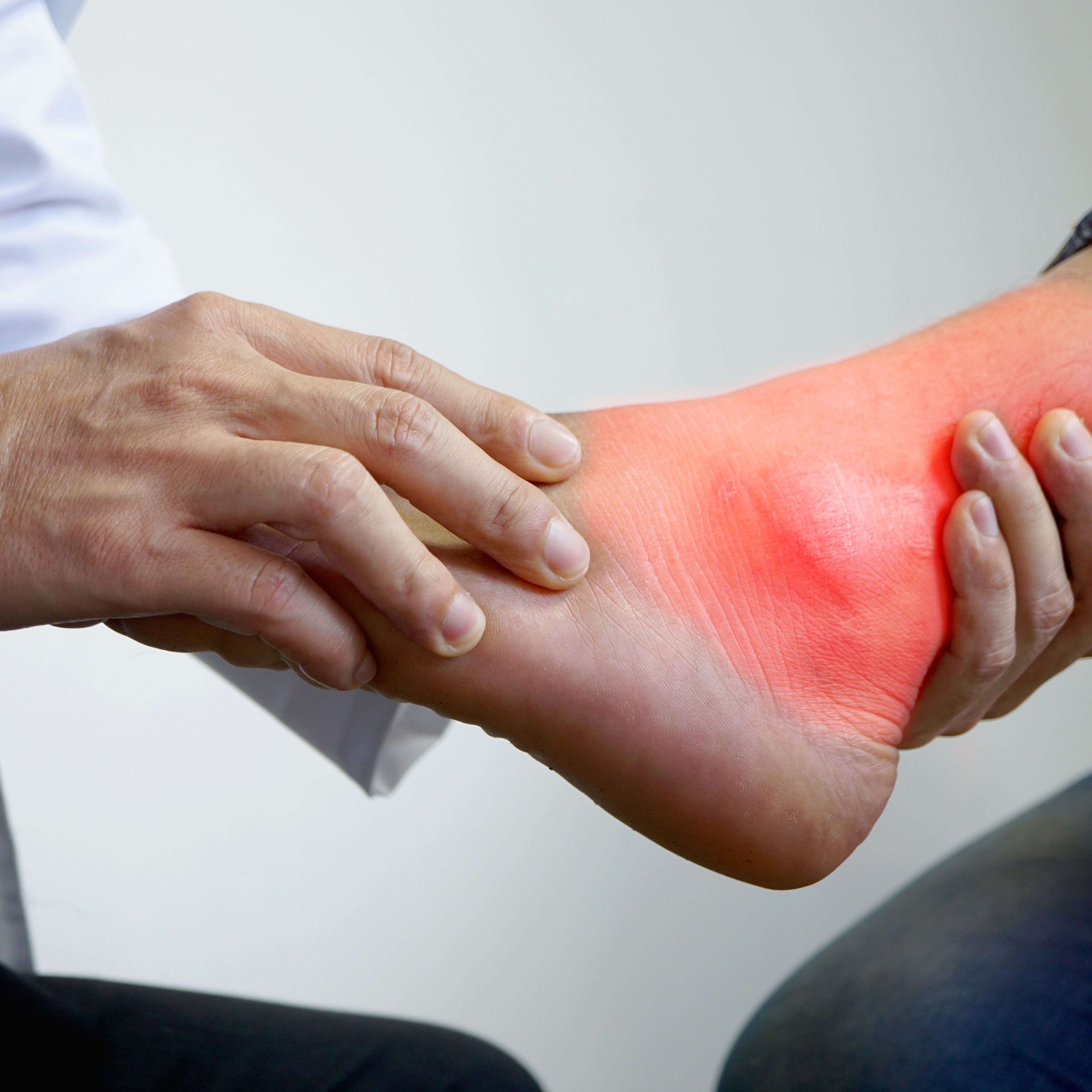 Tips and hacks on the diagnosis and management of gout in primary care