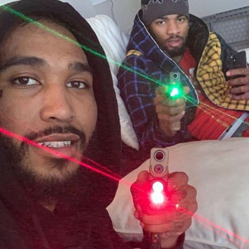 2GLoCKs(feat.akamauzito)