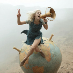 RAPIDspinningROUNDroundGLOBE