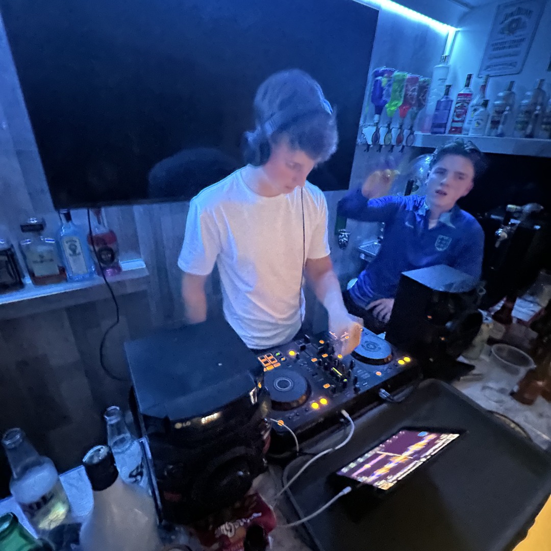 Stream jaiden06 | Listen to DJ Playlist playlist online for free on ...