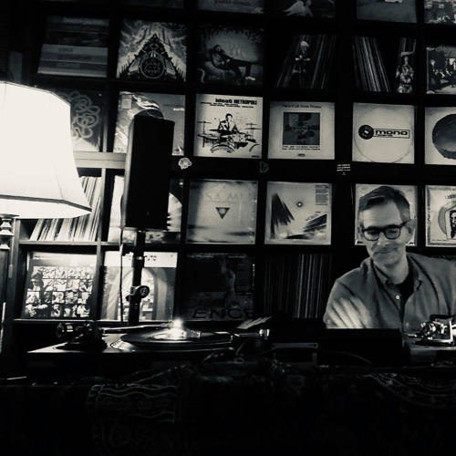 Black and White Session w/ DJ Soulsonic a/k/a Herr Wempe