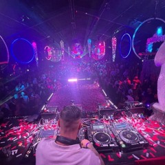 Crazyland Booming Sexy New Years Vibe 2024