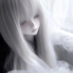 Lune’s Lullaby Among the Echoes